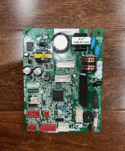 Fujitsu 9708716015 1007HSE-C1 K10CH-C-A(01-02) Placa del aire acondicionado