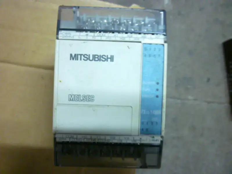 PLC Mitsubishi FX1S-14MT