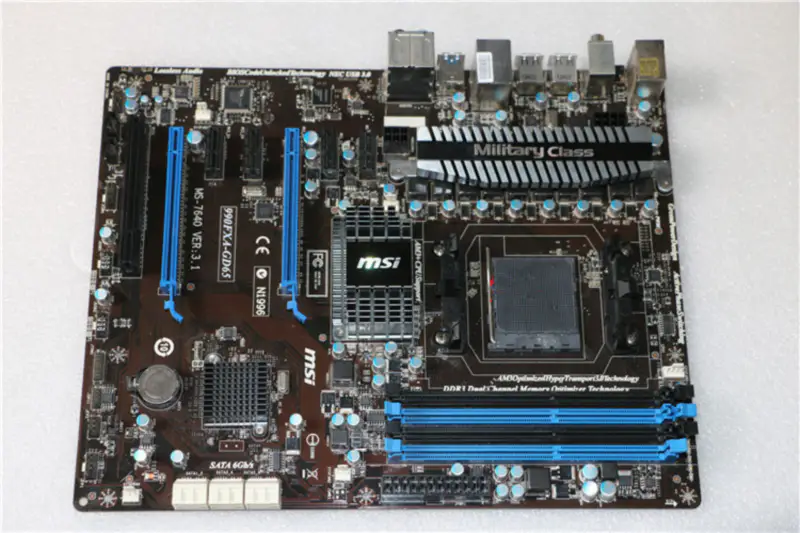 Placa base MSI 990FXA-GD65 DDR3 64GB ATX