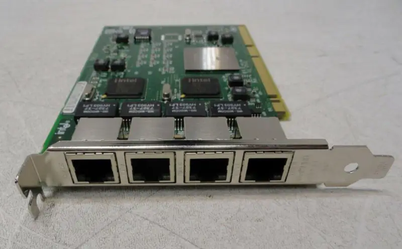 Intel PRO/1000 GT Adaptador de servidor de cuatro puertos PWLA8494GT 82546GB