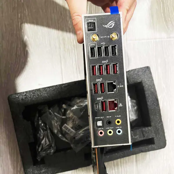 Placa base para juegos Asus Rog Strix Trx40-e