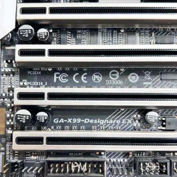Placa base Gigabyte GA-x99-designare Ex