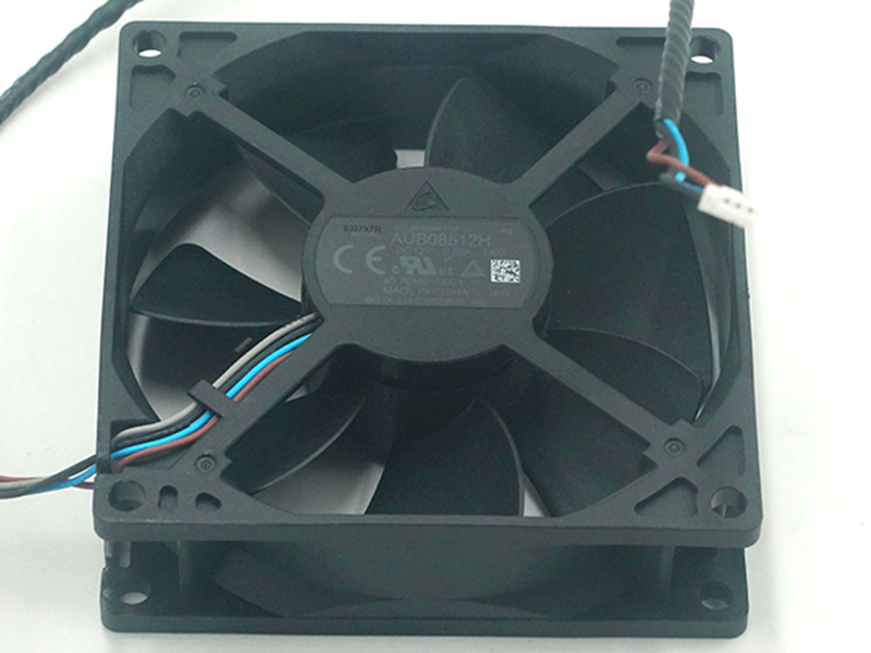 Ventilador DELTA AUB08512H