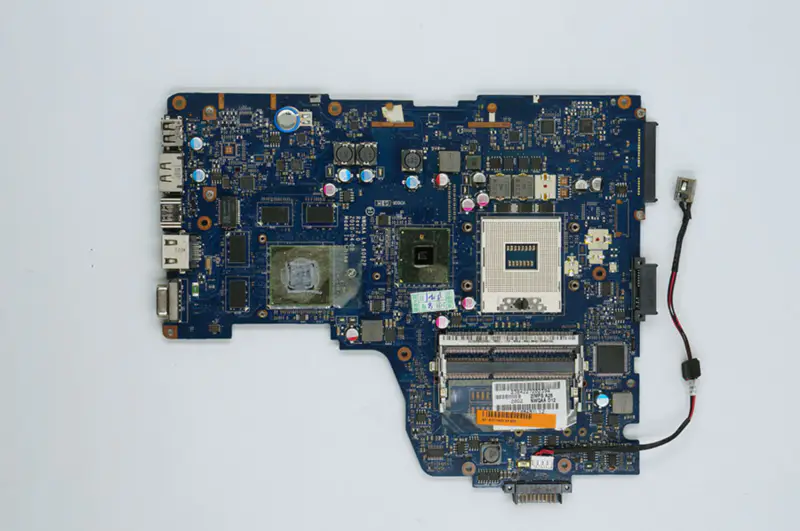 Placa base Toshiba A660 A665 NWQAA LA-6062P