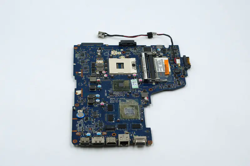 Placa base Toshiba A660 A665 NWQAA LA-6062P