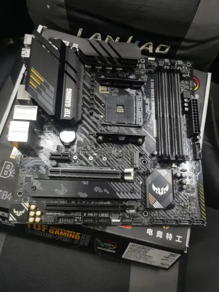Placa base ASUS TUF GAMING B450M-PRO S