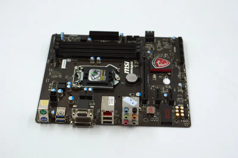 Placa base MSI B85M Night ELF LGA 1150 /6GB M-ATX