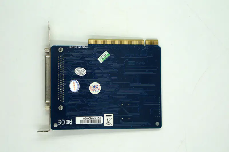 Placa base Moxa C168H/PCI