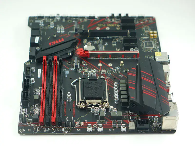 Placa base MSI MPG Z390 GAMING Plus