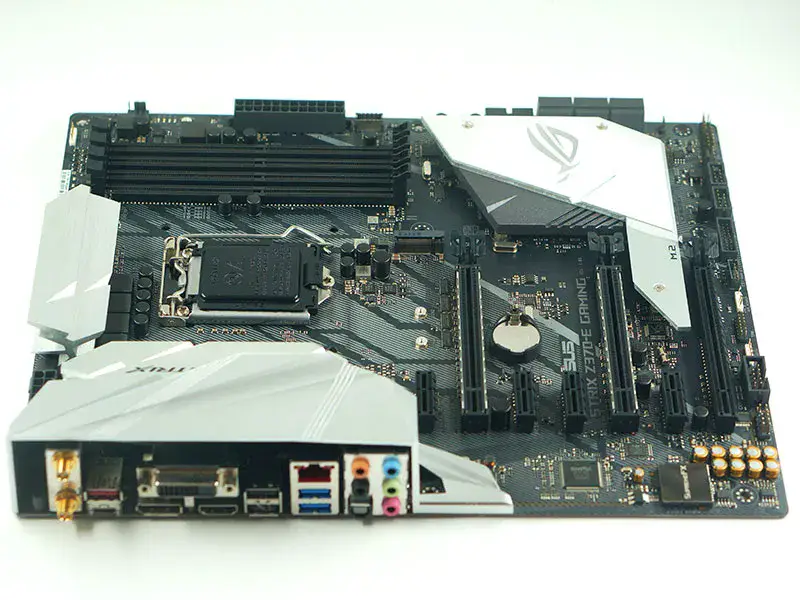 Asus STRIX Z370-E GAMING placa base 7PCIE LGA1151 DDR4