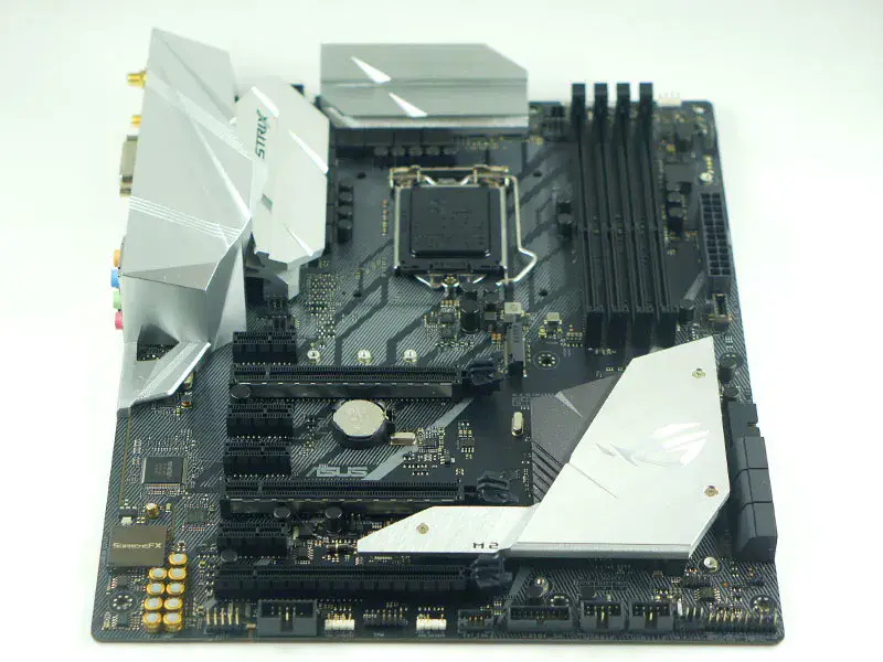 Asus STRIX Z370-E GAMING placa base 7PCIE LGA1151 DDR4