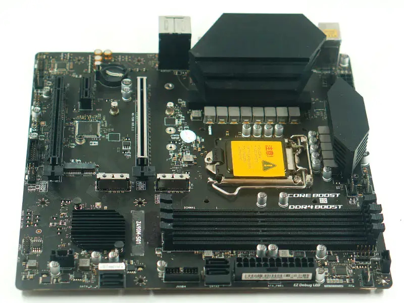 Placa base MSI Z490M-S01