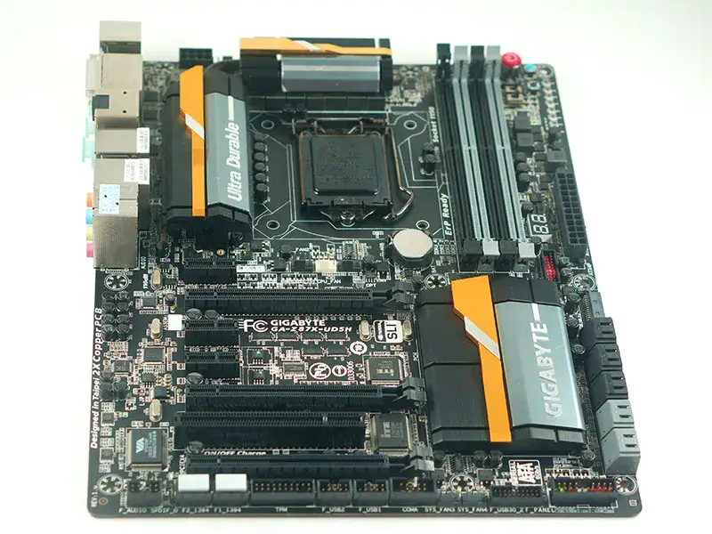 Placa base Gigabyte GA-Z87X-UD5H LGA 1150 DDR3