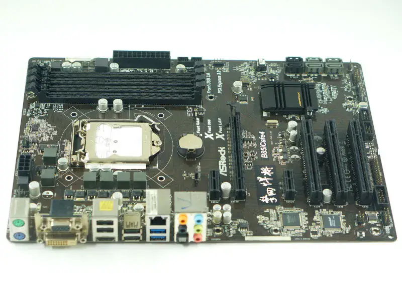 Placa base Asrock B85iCafe4