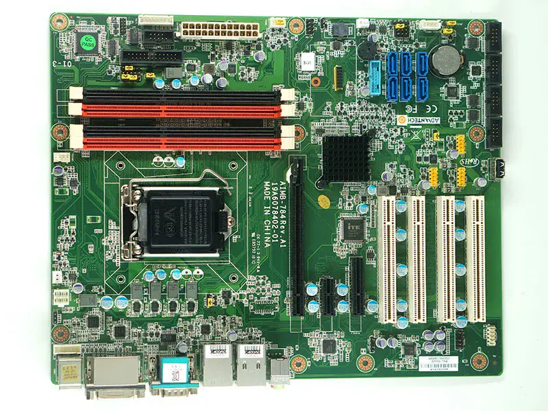 Placa base Advantech AIMB-784G2-00A1E