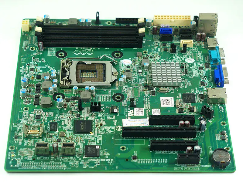 DELL PowerEdge T110 II Placa base PM2CW W6TWP 2TW3W 15TH9