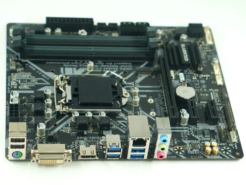Placa base Gigabyte GA-Z370M DS3H