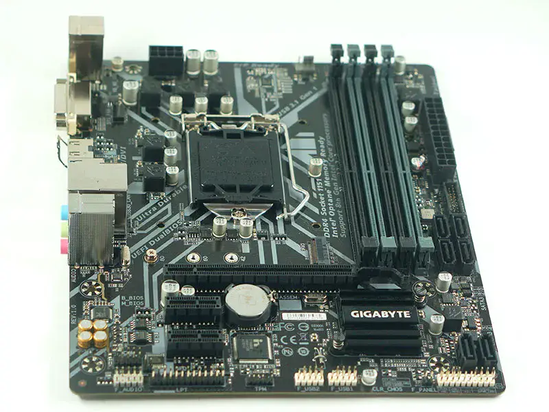 Placa base Gigabyte GA-Z370M DS3H