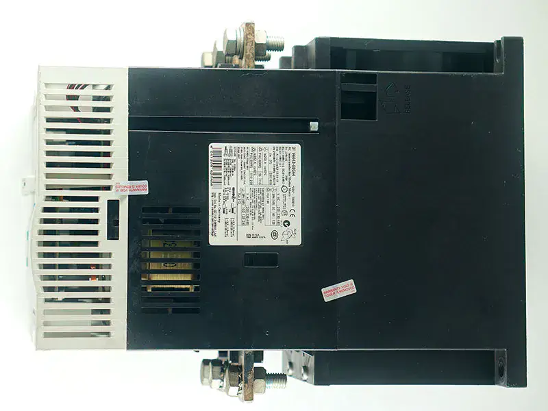 Arrancador suave SIEMENS 3RW4443-6BC44