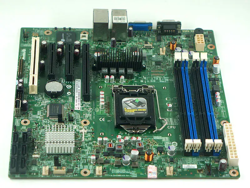 Placa base Intel S1200BTS
