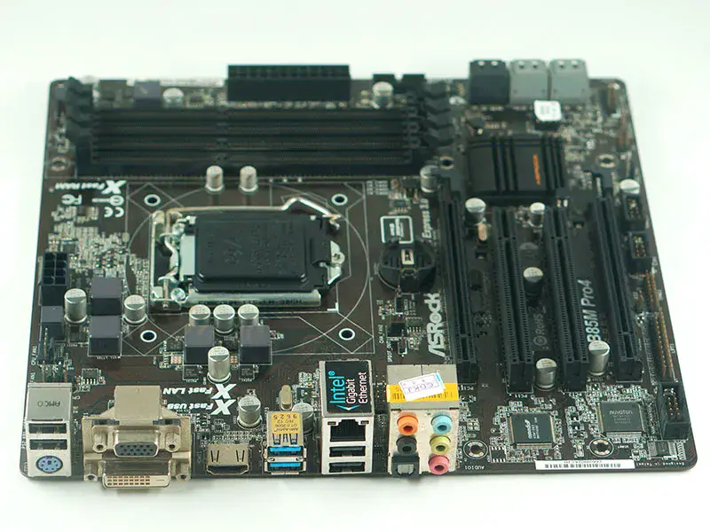 Placa base ASROCK B85M PRO4