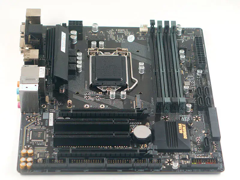Placa base Gigabyte GA-B250M-D3H