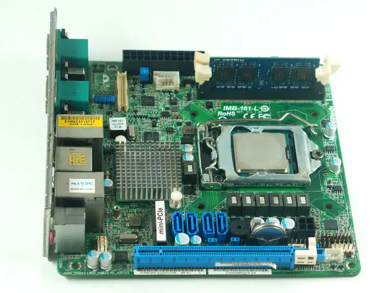 IMB-161-L Placa base IMB-161-L/LVDS