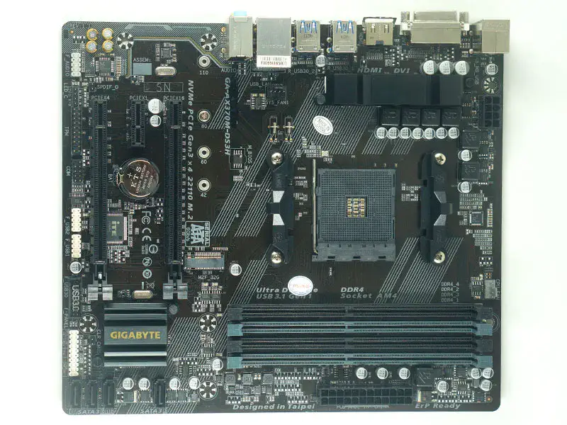 GIGABYTE GA-AX370M-DS3H Placa Base