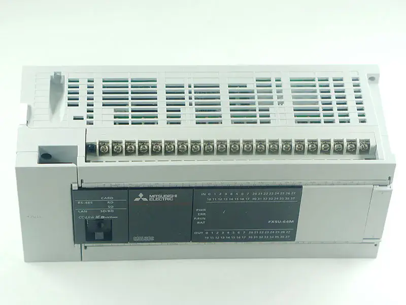 Módulo PLC FX5U-64MT/ES de Mitsubishi