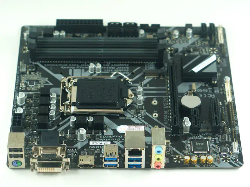 Placa base Gigabyte GA-B360M-DS3H