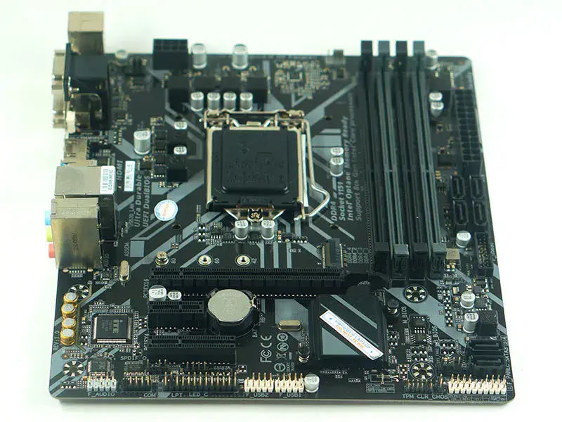 Placa base Gigabyte GA-B360M-DS3H