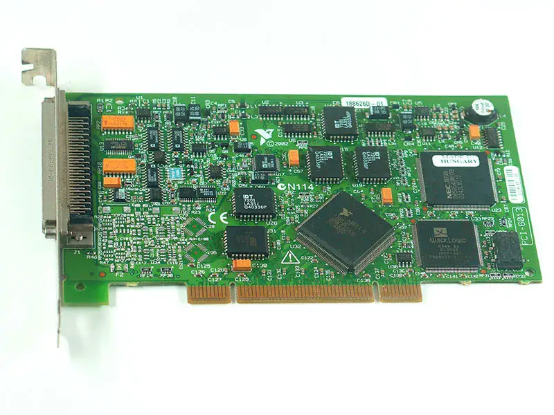 Placa base NI PCI-6013