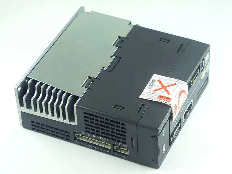Servomotor Delta ECMA-C11010RS ASD-A2-1021-M