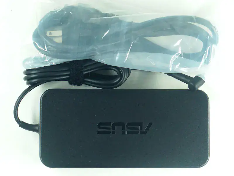 Adaptador de corriente Asus ADP-180MB