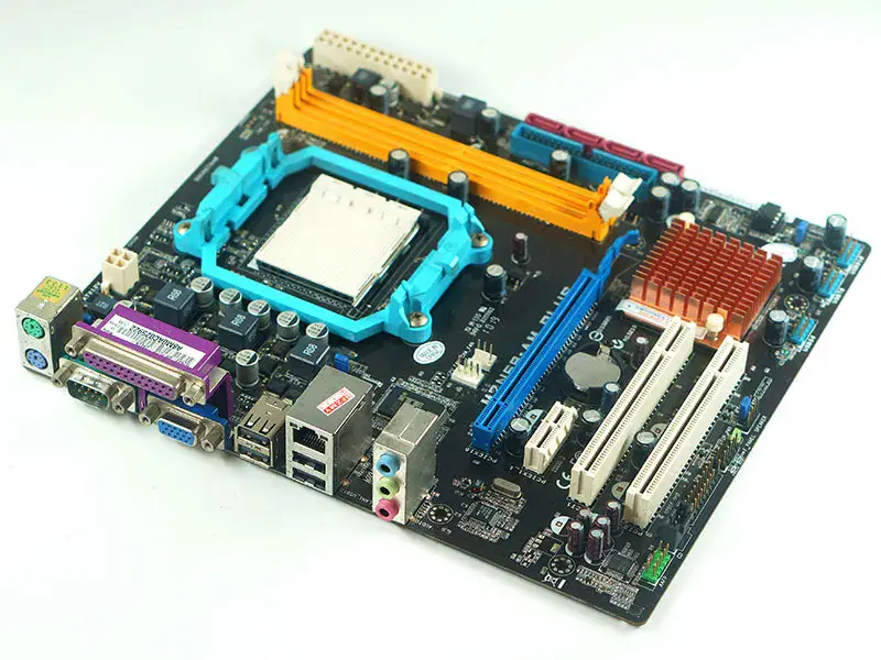 Placa base Asus M2N68-AM PLUS AM2/AM2+ uATX