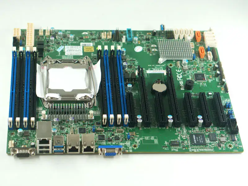 Placa base SuperMicro X10SRL-F