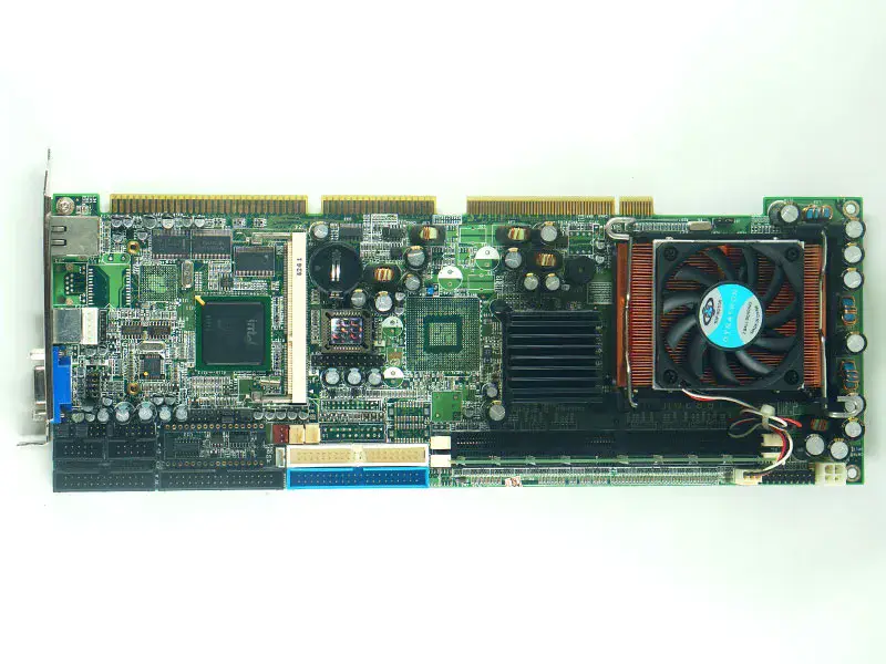 ibase IB820H placa base