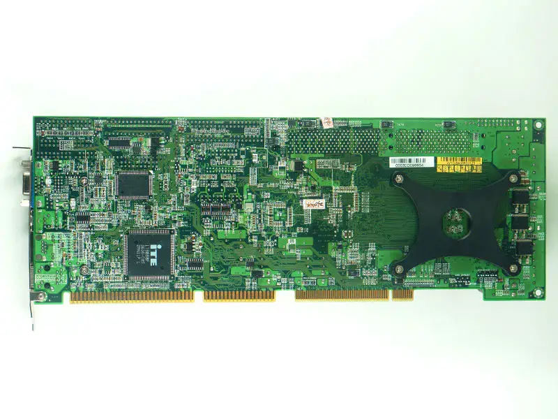ibase IB820H placa base