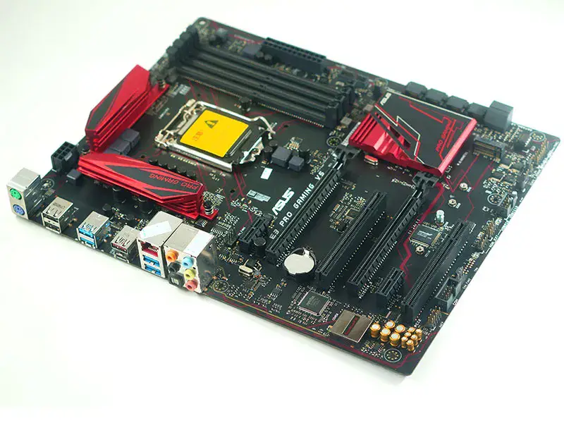 Placa base Asus E3 PRO GAMING V5 C232 LGA 1151 E3 1231V5