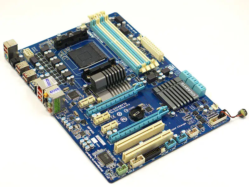 Placa base Gigabyte GA-970A-D3