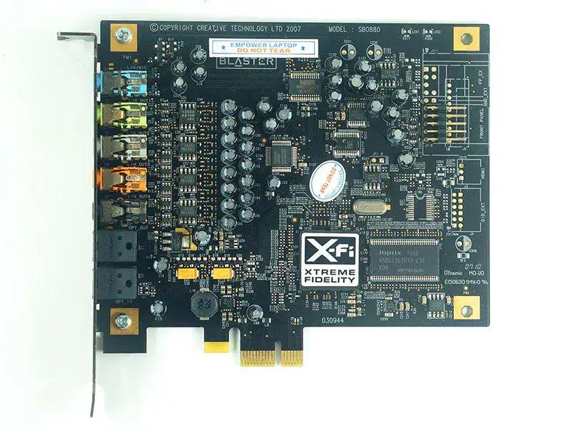 Tarjeta de sonido Creative SB0880