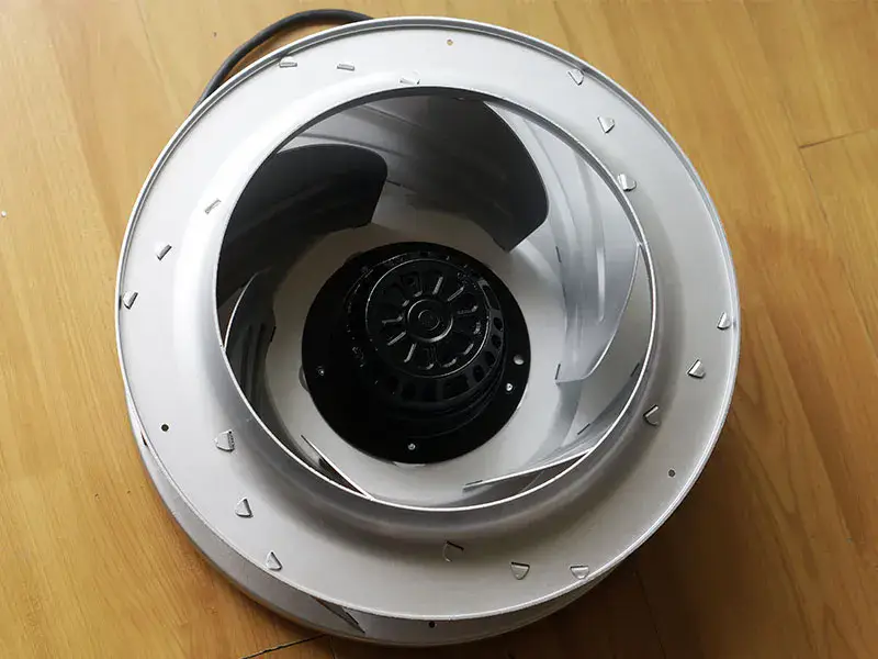 Ventilador Ebmpapst R4E355-RM03-05