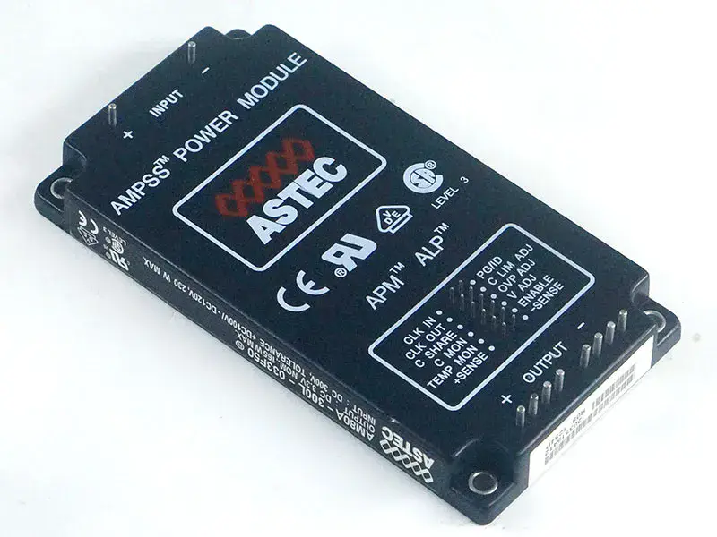 Módulo PLC ASTEC AM80A-300L-033F50