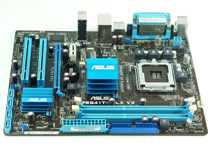 Placa base SuperMicro X8DAI