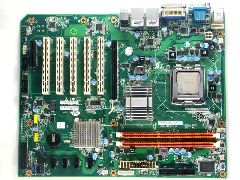 Placa base Advantech AIMB-767 REV.A2 AIMB-767G2-00A2E