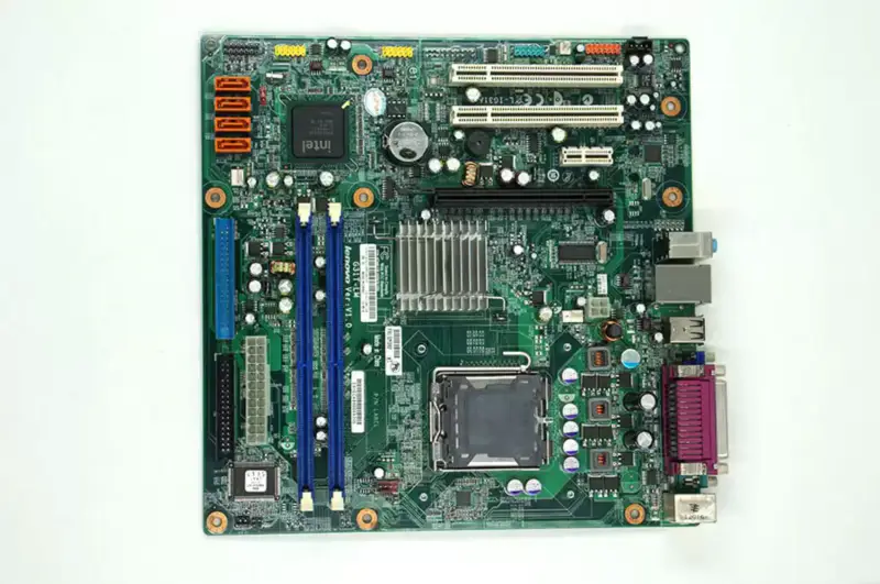 Placa base Lenovo G31T-LM V1.0 T4900V M6900 45C2882 53Y3282