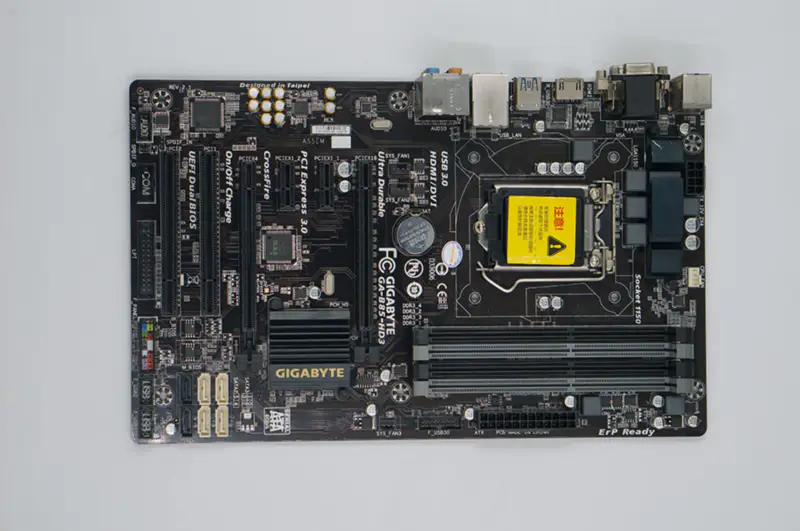 Placa base Gigabyte GA-B85-HD3 1150 B85-HD3