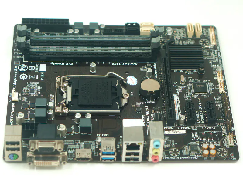 Placa base Gigabyte GA-B85M-DS3H-A
