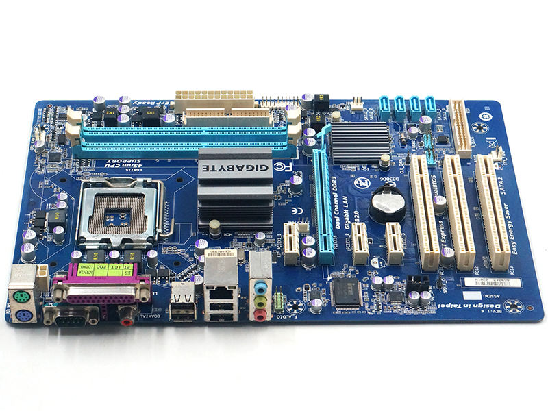 Placa base Gigabyte GA-P41T-D3P