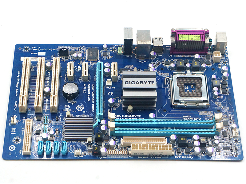 Placa base Gigabyte GA-P41T-D3P